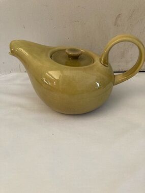 Yellow Ceramic Teapot with Lid - Brand Unspecified